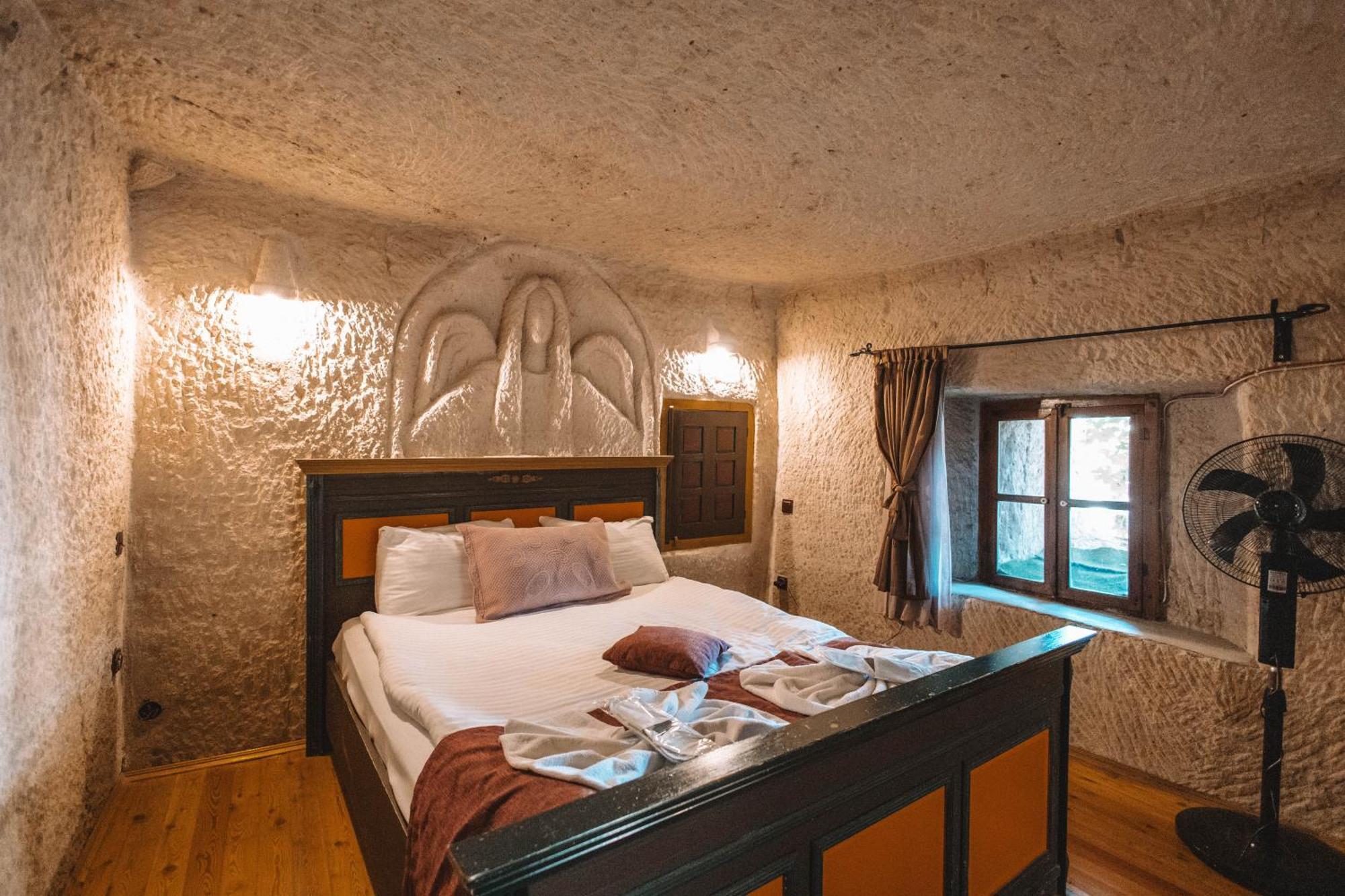 Turan Cappadocia Cave Hotell Göreme Exteriör bild