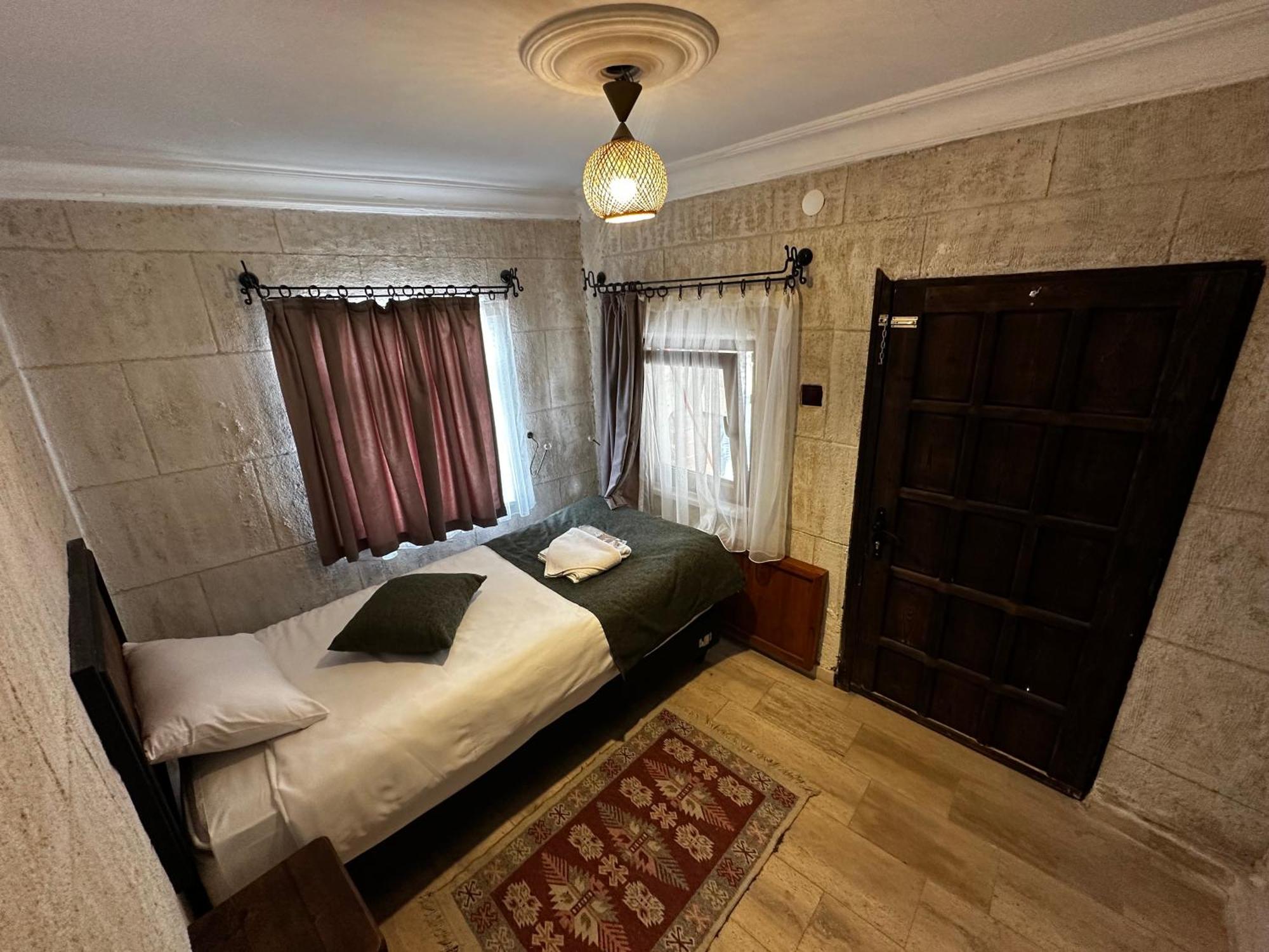 Turan Cappadocia Cave Hotell Göreme Exteriör bild