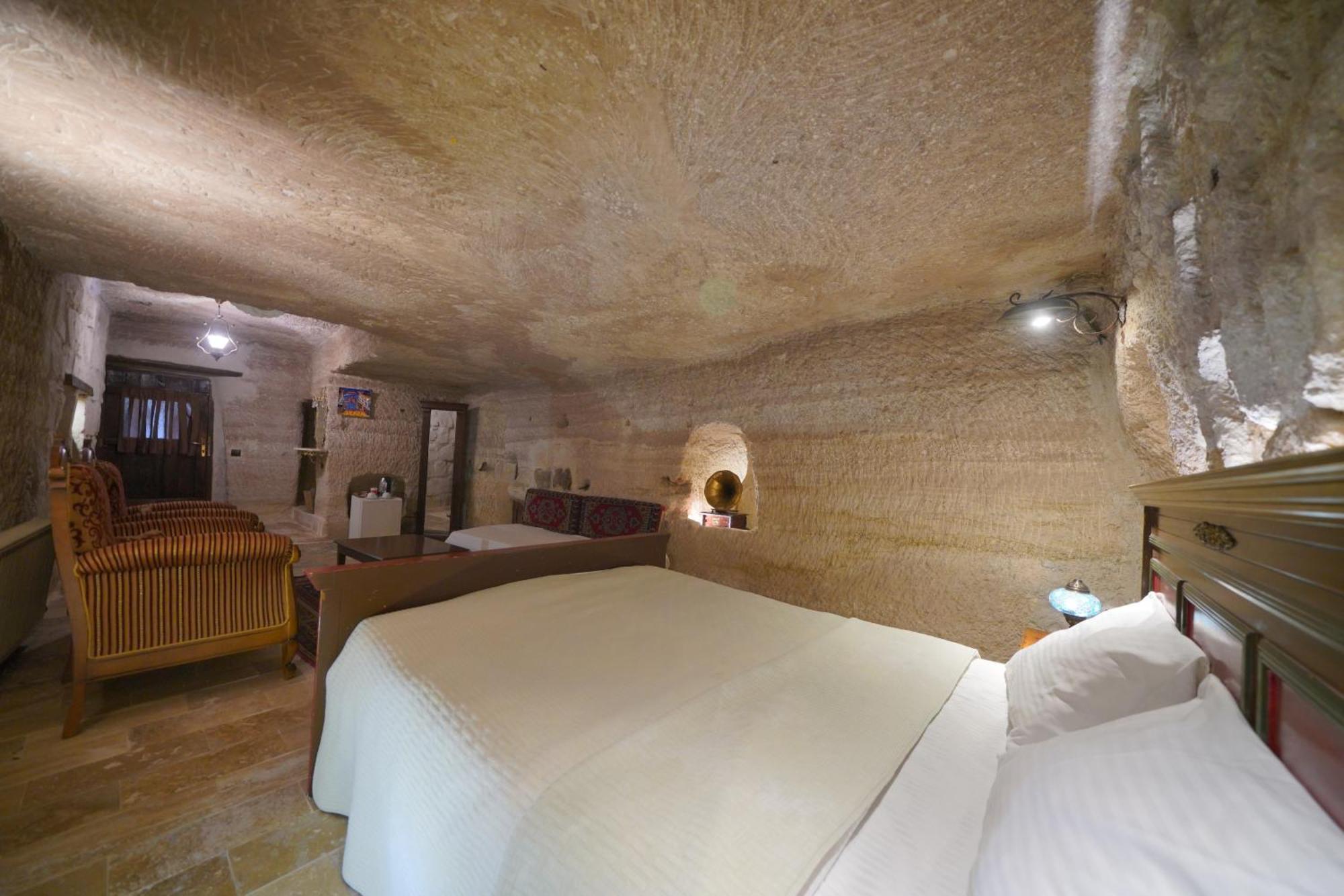 Turan Cappadocia Cave Hotell Göreme Exteriör bild