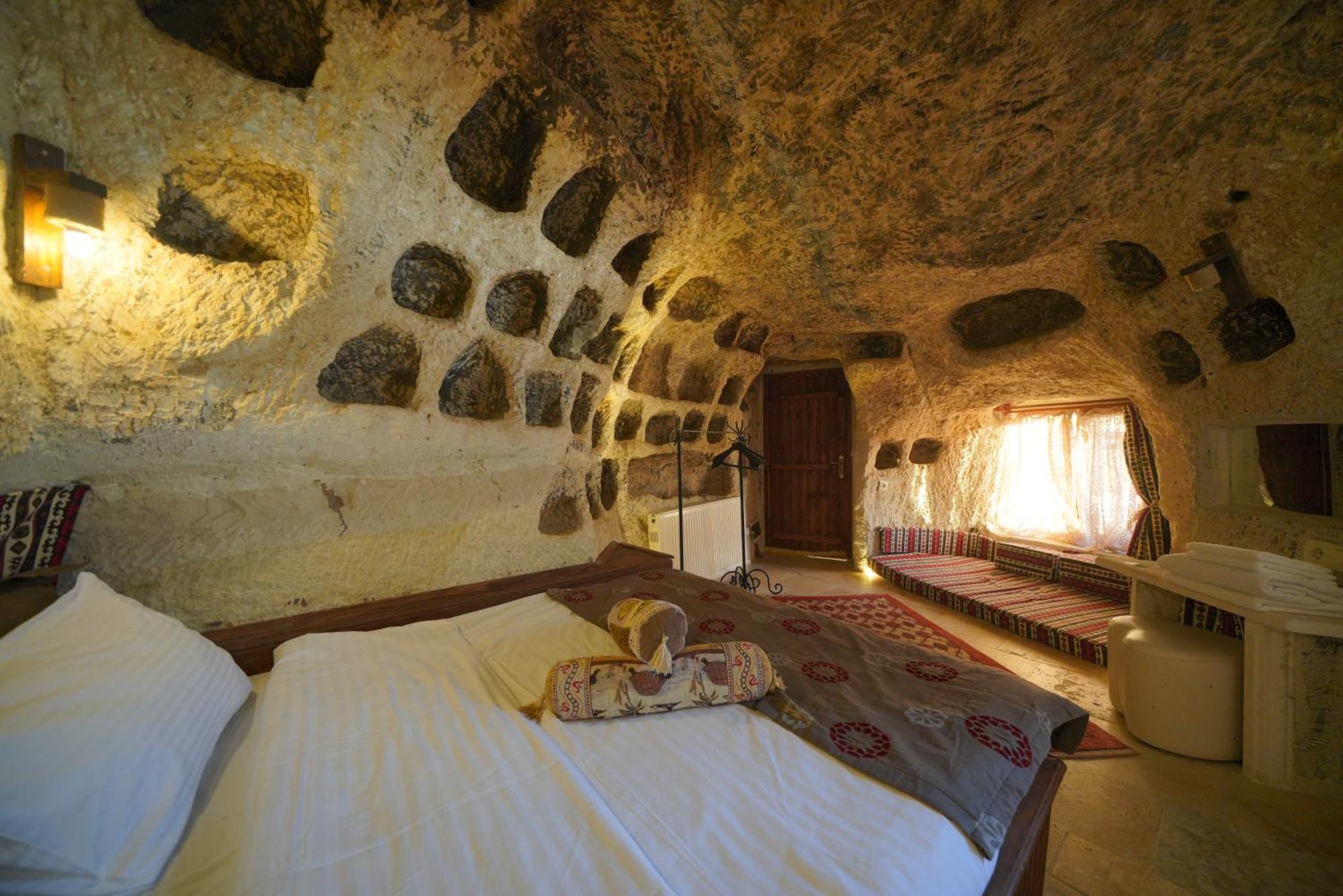 Turan Cappadocia Cave Hotell Göreme Exteriör bild