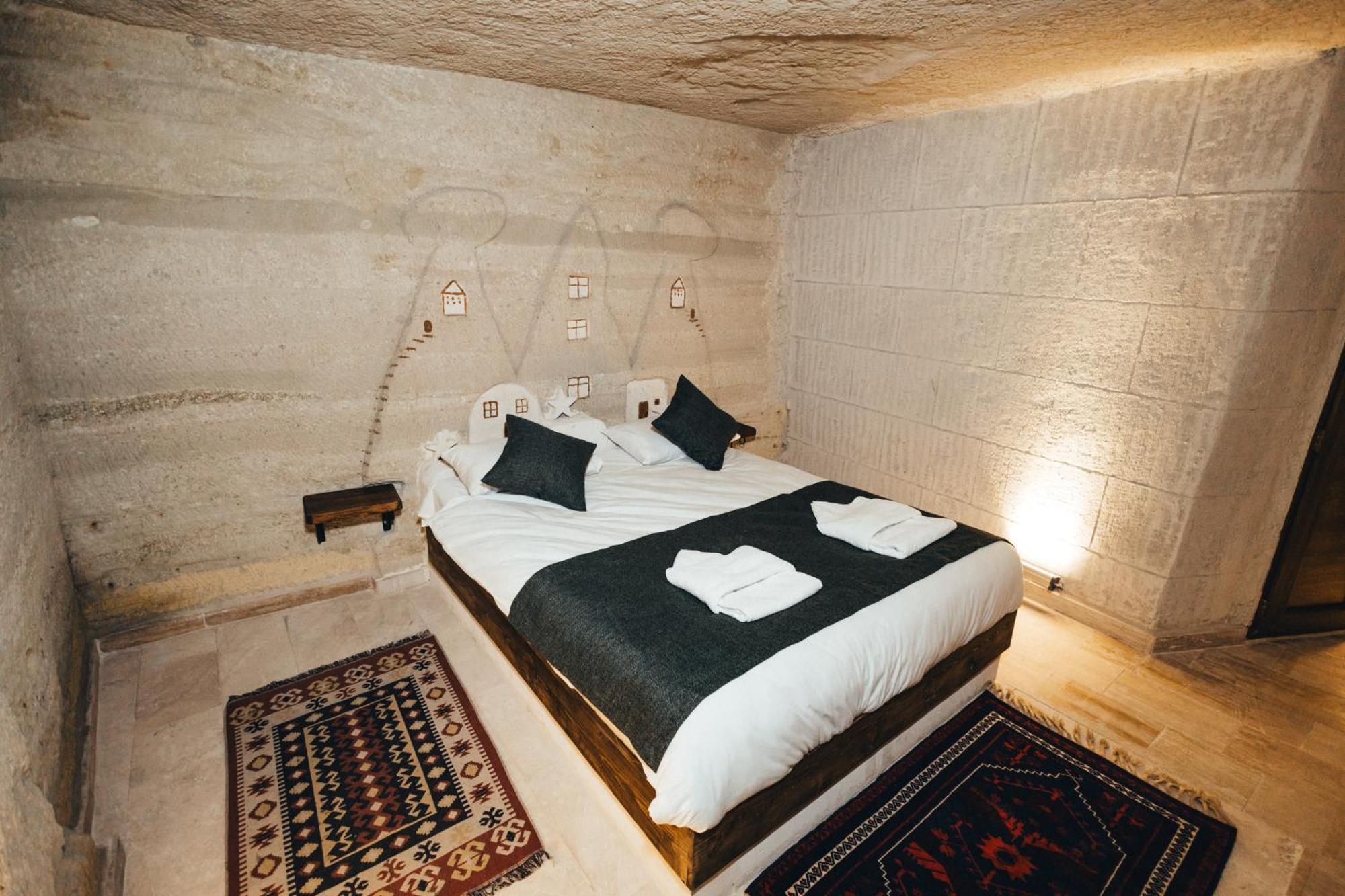 Turan Cappadocia Cave Hotell Göreme Exteriör bild